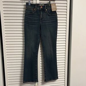 Madewell Petite Mid-Rise Kick Out Jean Lenoir Wash
